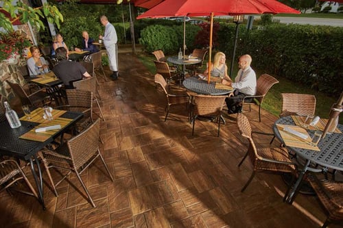 douglas ave business 01