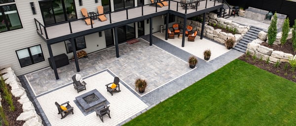 Lakeside Lounge & Grill