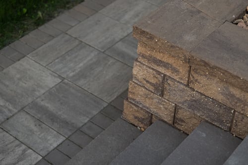 2024_CMC_Landscape_Retaining_Walls_Grand_Entrance_Bently_1