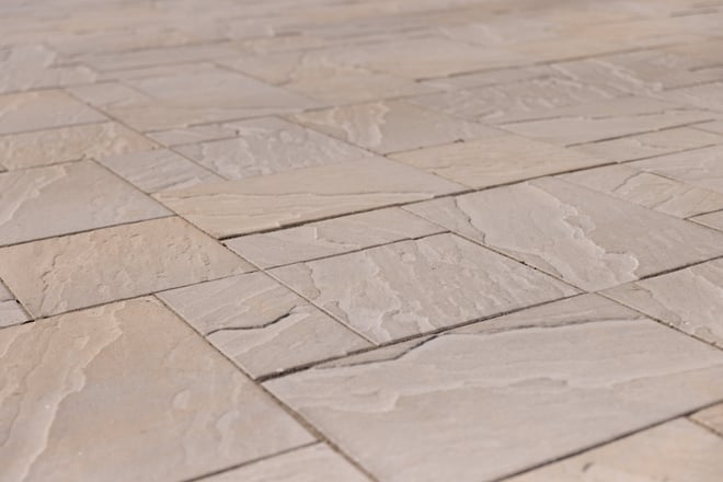 Grand VANTAGE PAVERS<sup>®</sup>