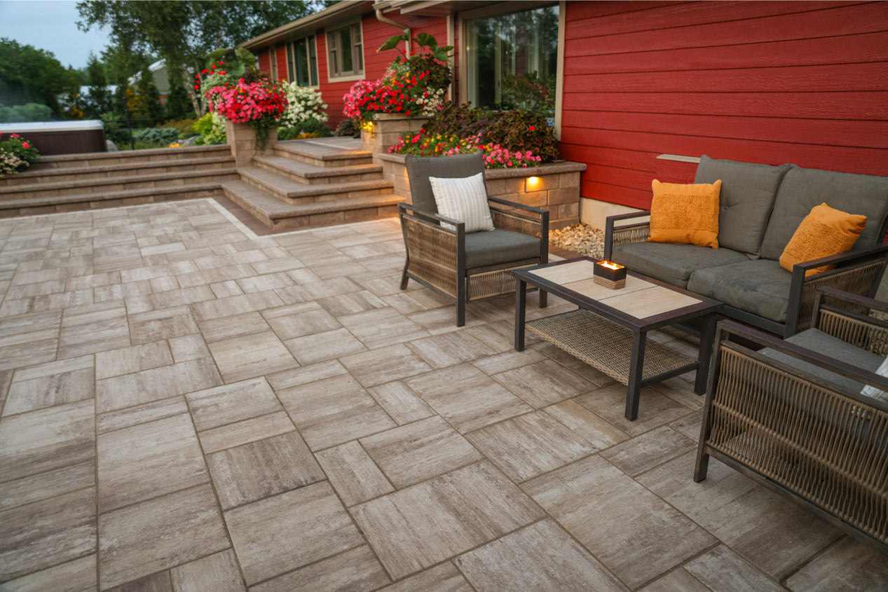 2025_CMC_LS_Grill_Green_Courtyard_7