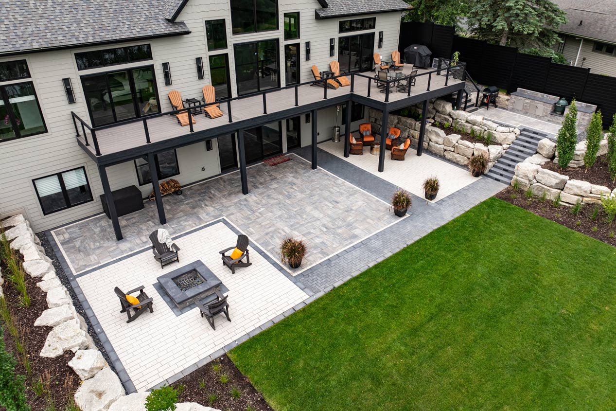 2024_CMC_LS_WI_Lakside_Lounge_2