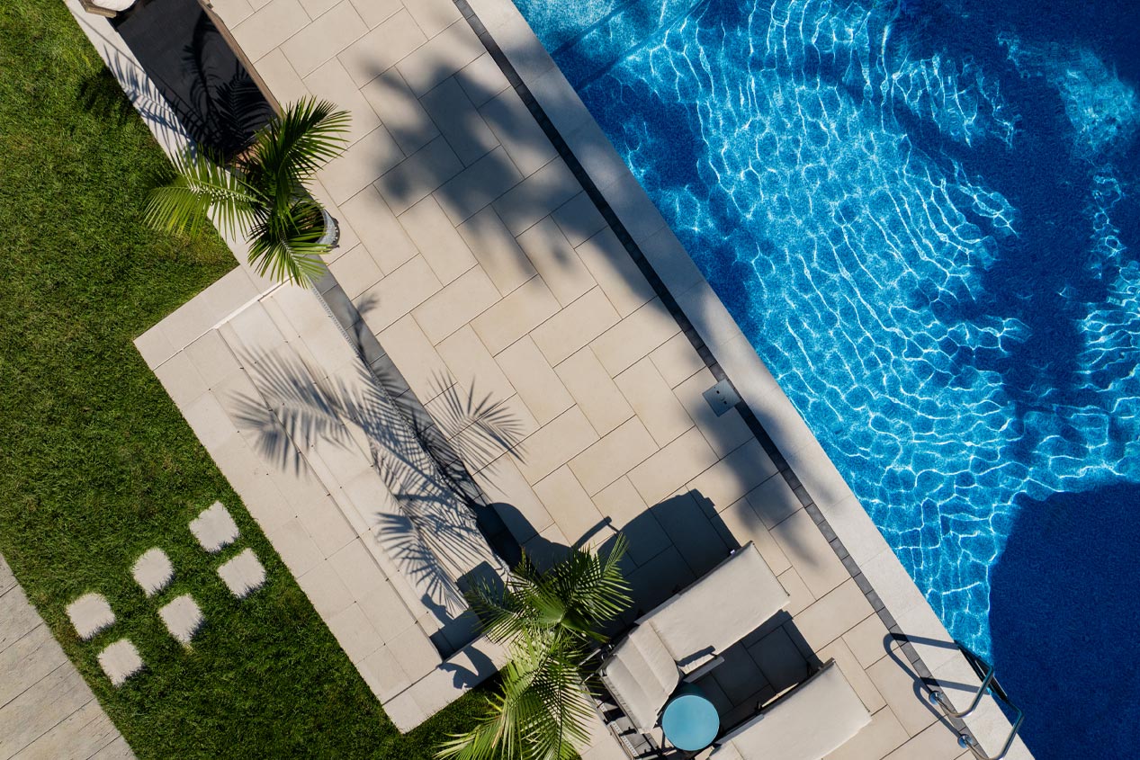 2026_CMC_LS_Poolside_Oasis_Image_5