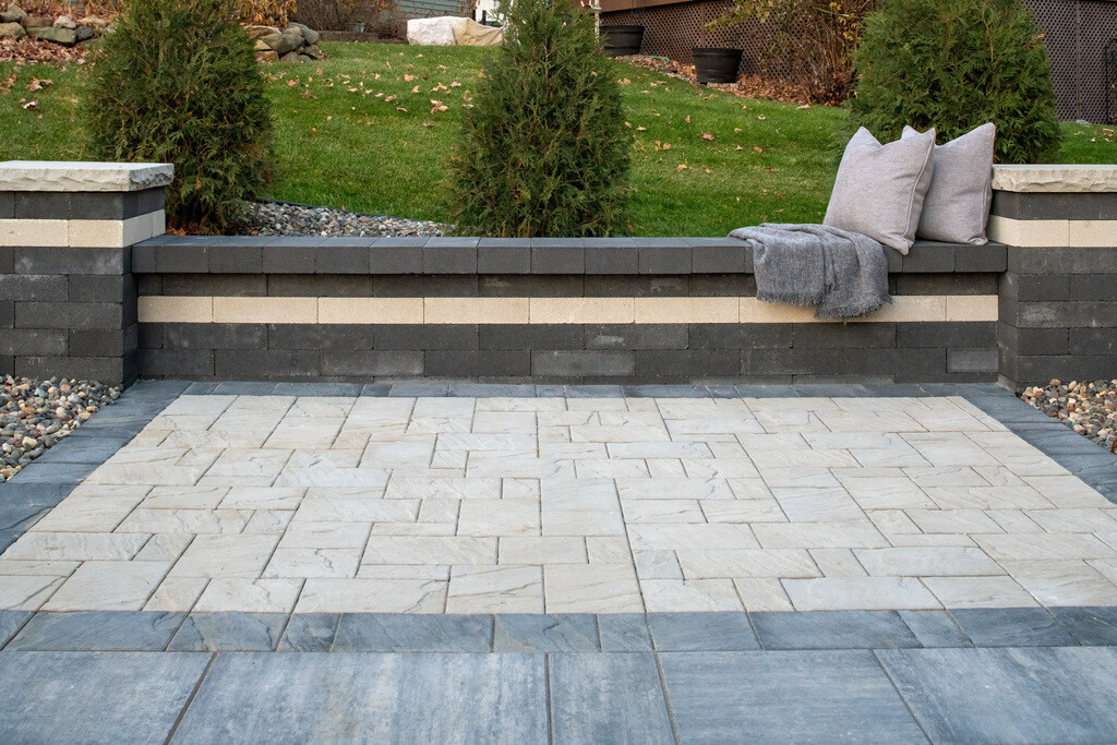 A3058_County_HastingsPatio-102