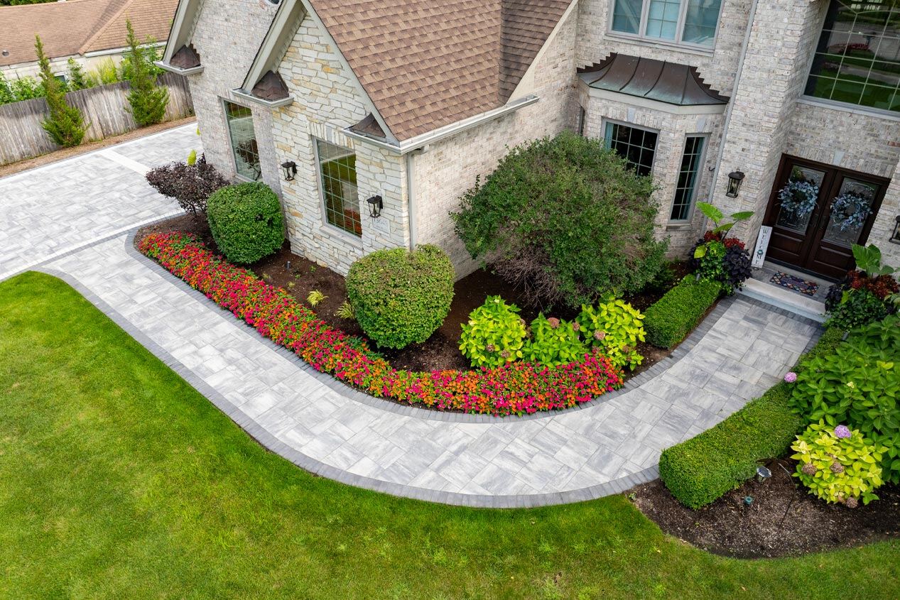 2025_CMC_Enchanting_Entrance_5