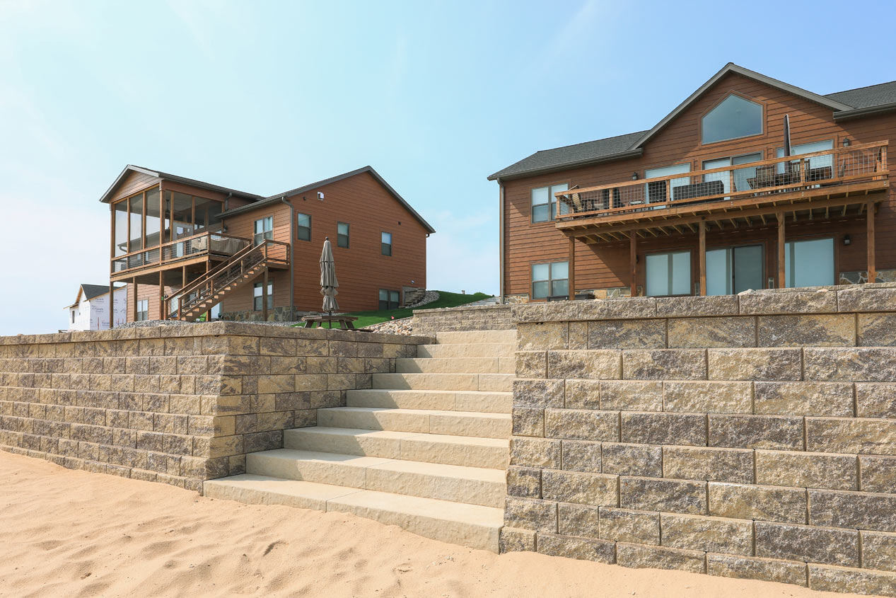 2023_CMC_Landscape_Island_Lake_2