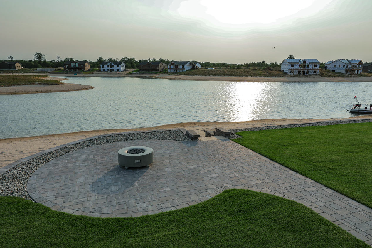 2023_CMC_Landscape_Island_Lake_3