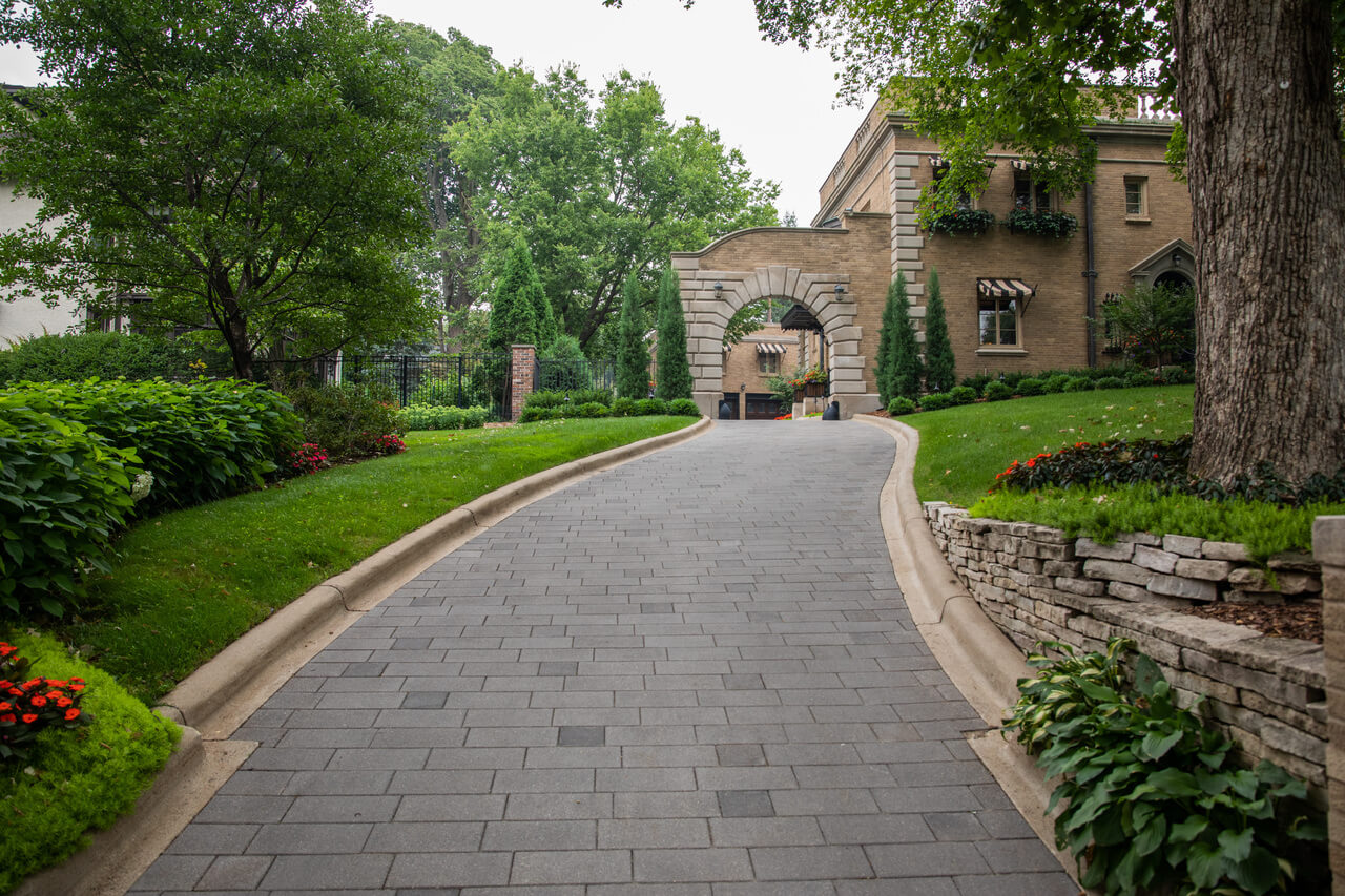 lake-harriet-parkway-residence-2