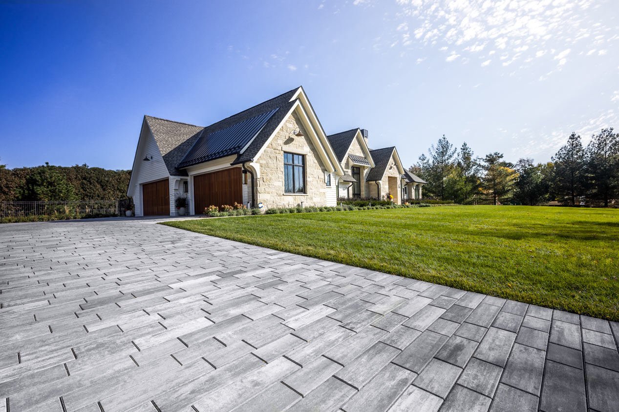 Transitional Plank-Style Driveway