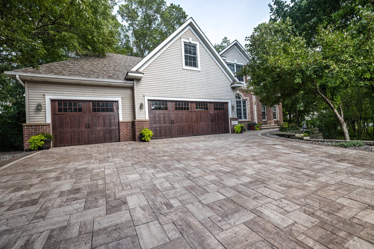 Modern Rustic Driveway