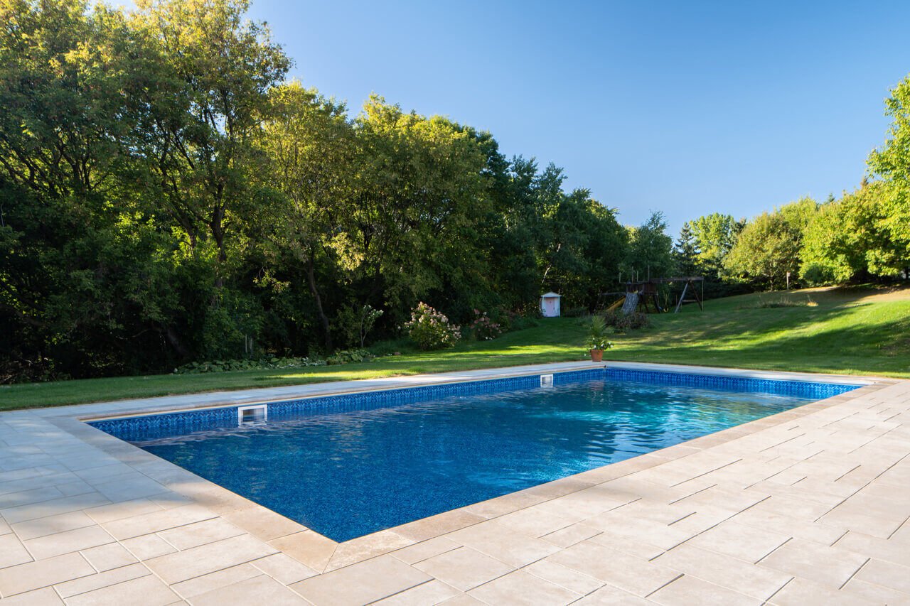 Neal Avenue Residence