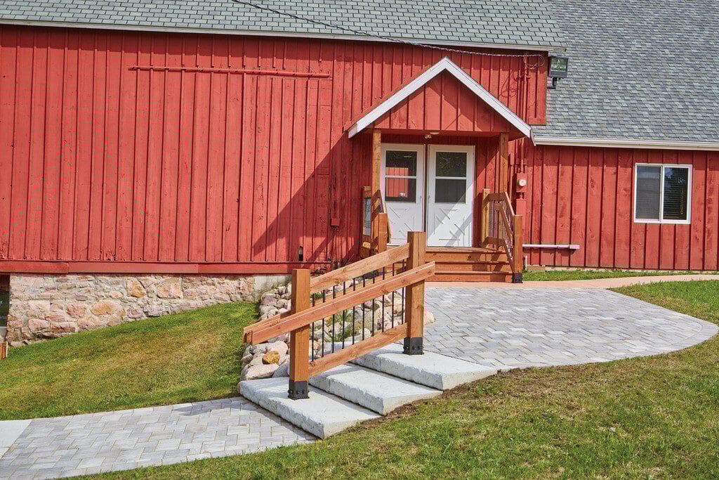 red_barn_theater_008