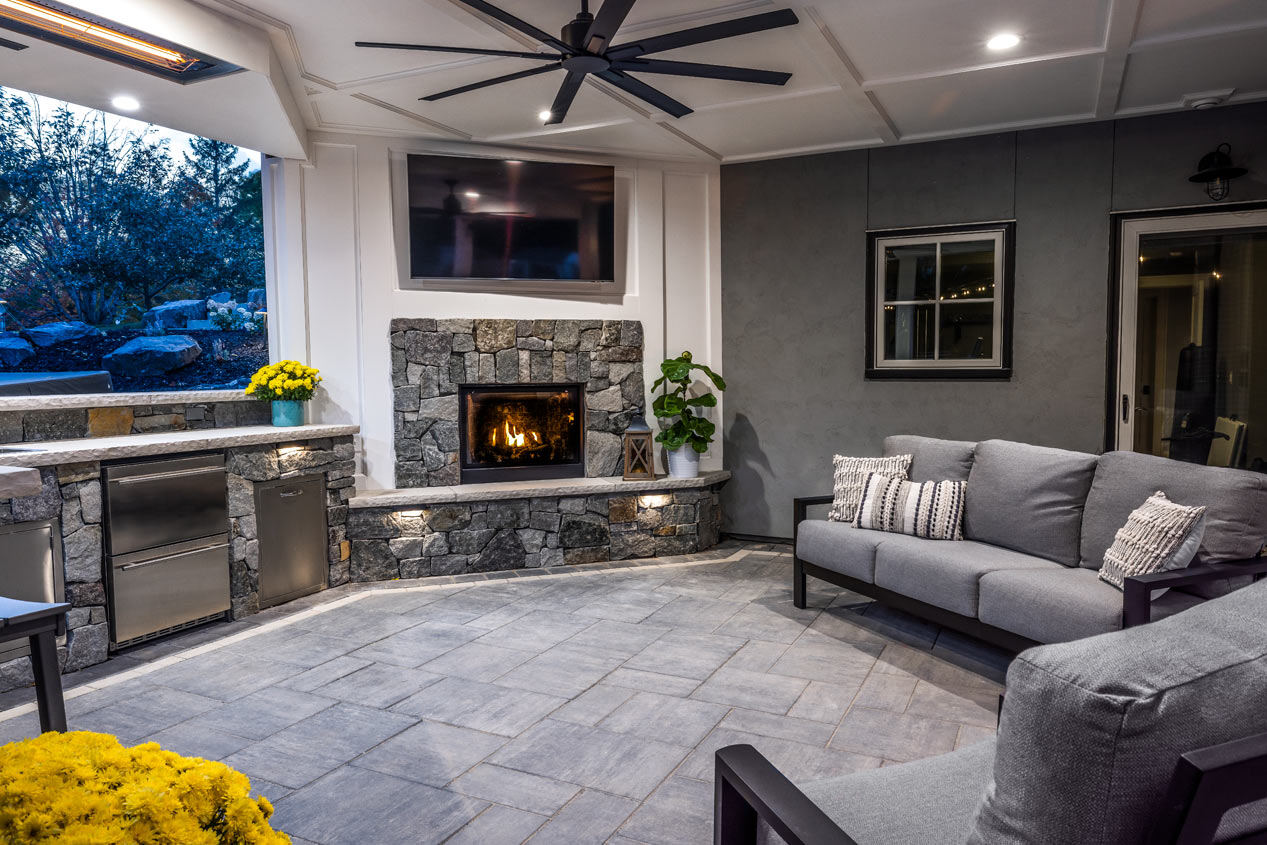 2023_CMC_Landscape_Pavers_Deerbrook_8