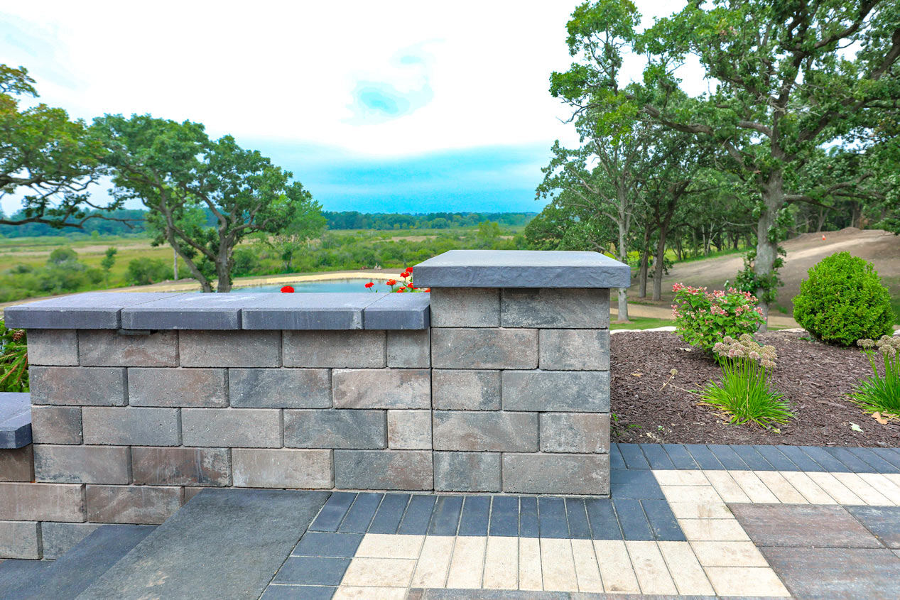 2024_CMC_Landscape_Pavers_Gallery_Restored_Farmstead_4