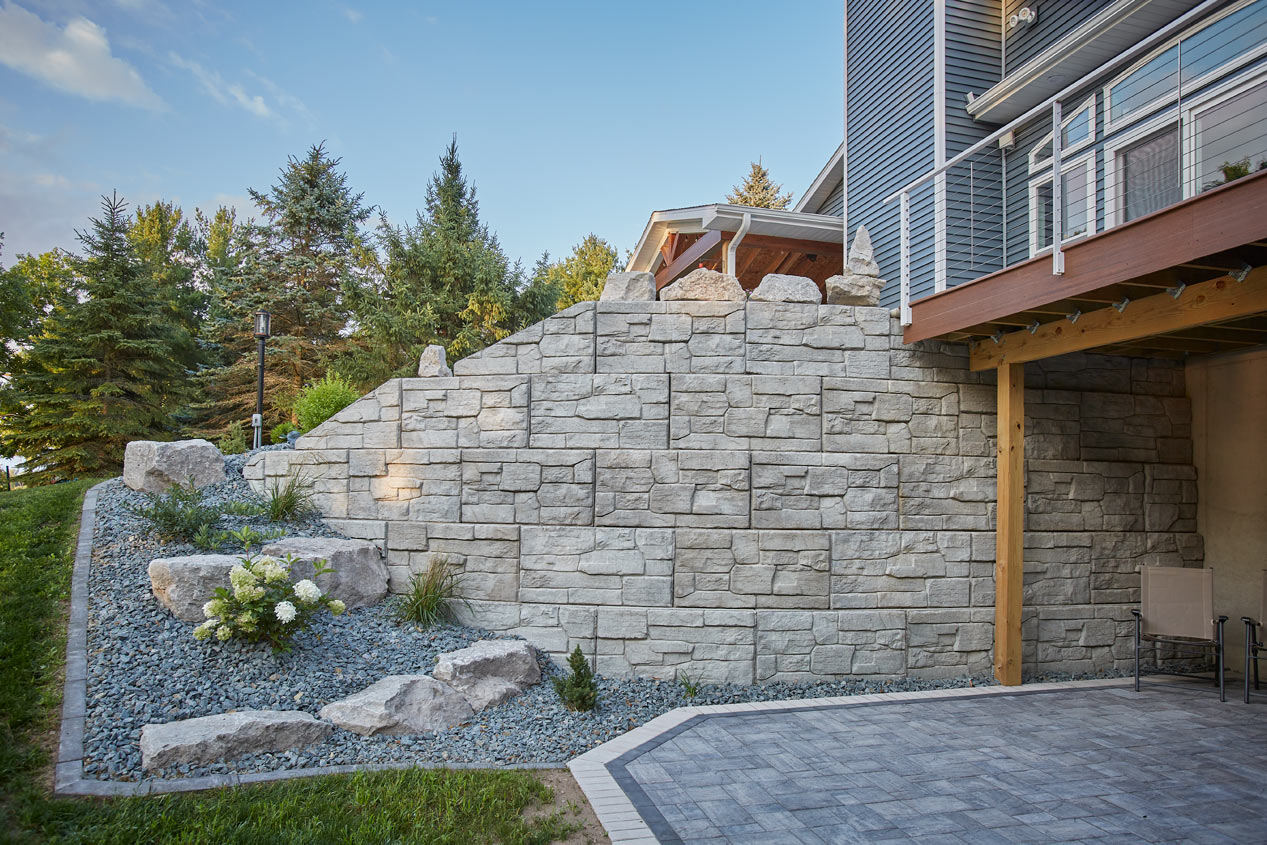 2024_CMC_Landscaping_Lake_Drive_Pavers_1