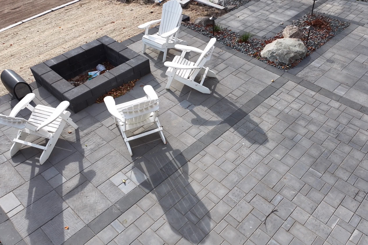 2024_CMC_Landscape_MagnumStone_retaining_Walls_Bear_Residence_6