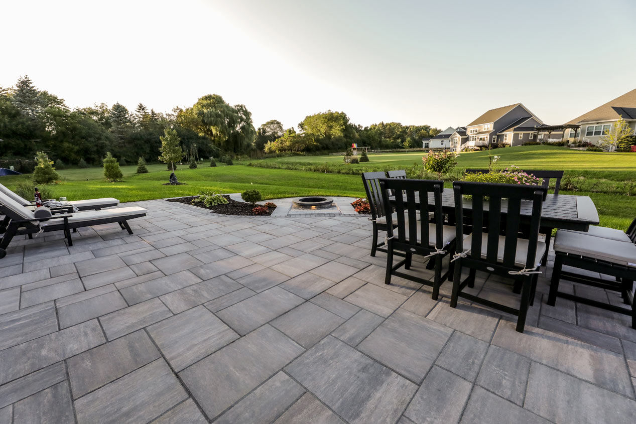 2023_CMC_Landscape_Pavers_Prairie_View_Court_5