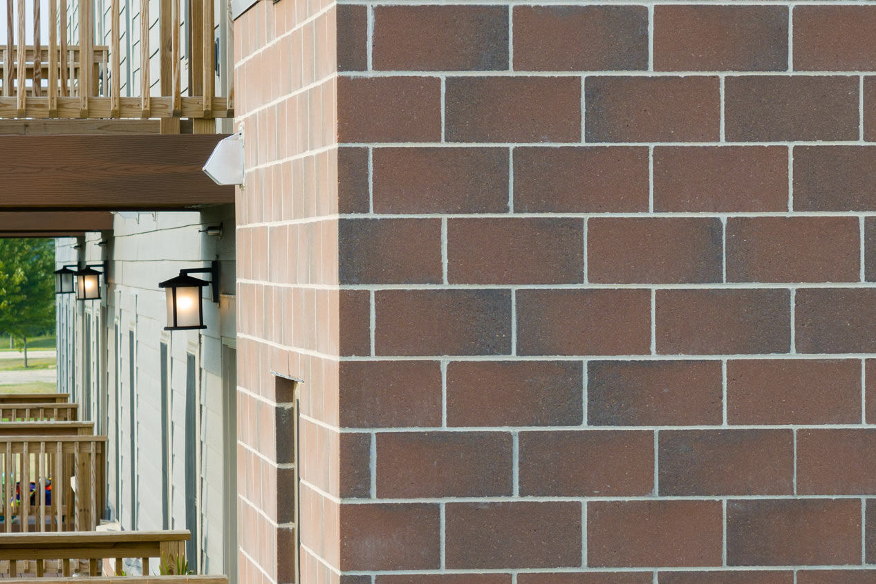 2024_CMC_Masonry_Gardens_Dubuque_Heritage_Brick_2