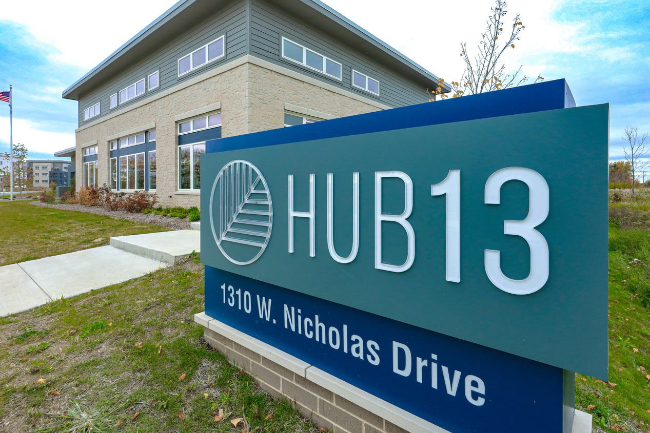 HUB 13 Apartments