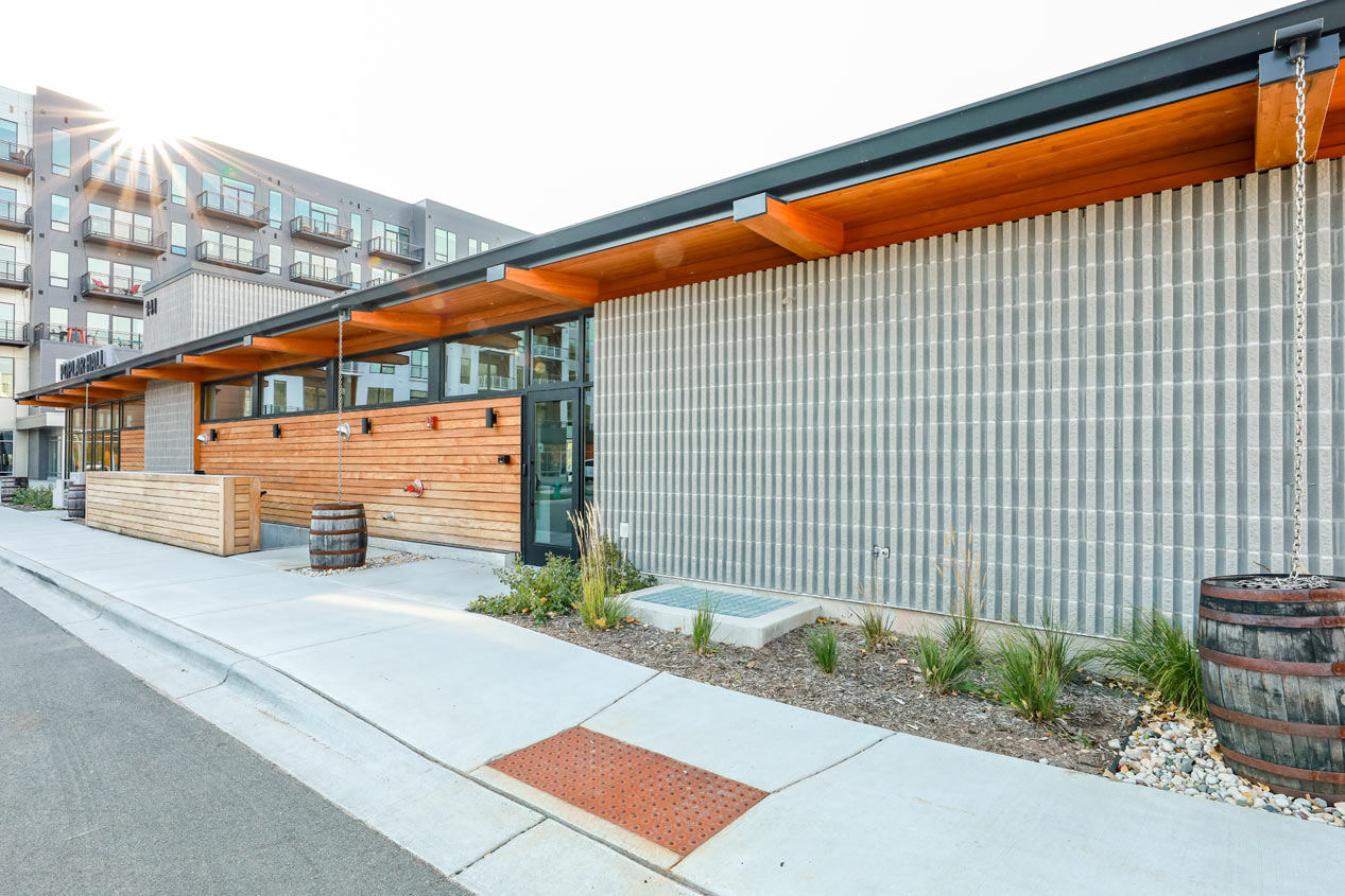 2023_CMC_Masonry_Fluted_Block_Poplar_2