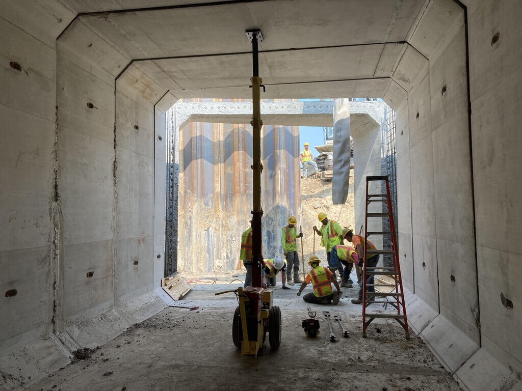 9222020_Pour_Bottom_of_Section_4_to_3_tie-in